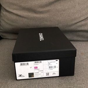 Chanel box